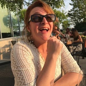 Meet your Posher, Rachel